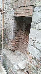 acastle
                          100990.jpg